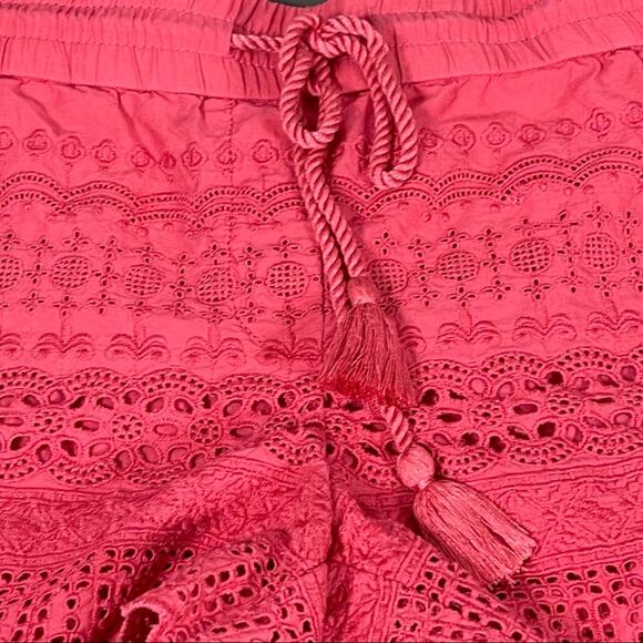 LOFT Eyelet Lace Drawstring Shorts Size Small - Picture 3 of 8